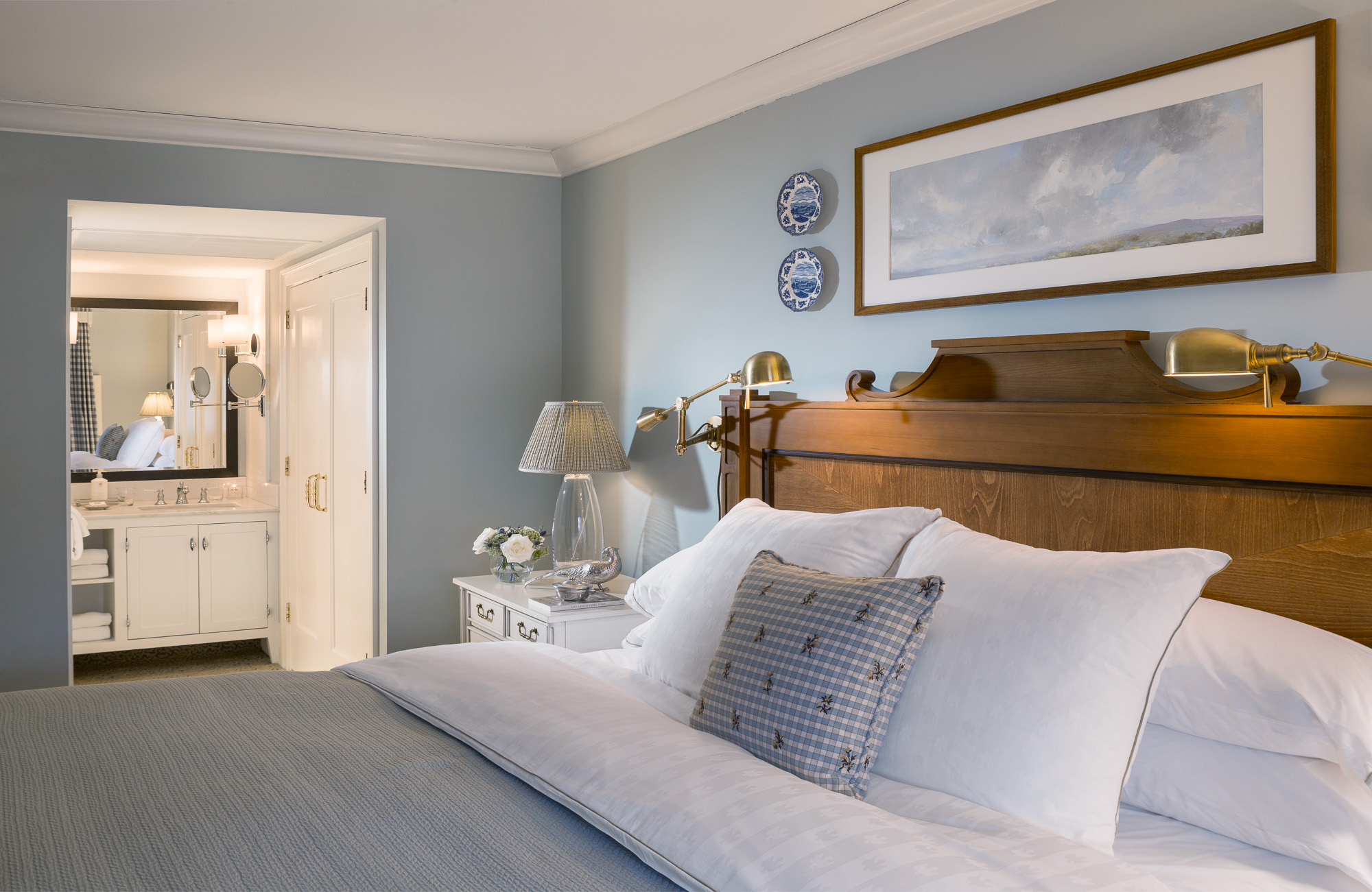 Arthur Wilder Suite bed