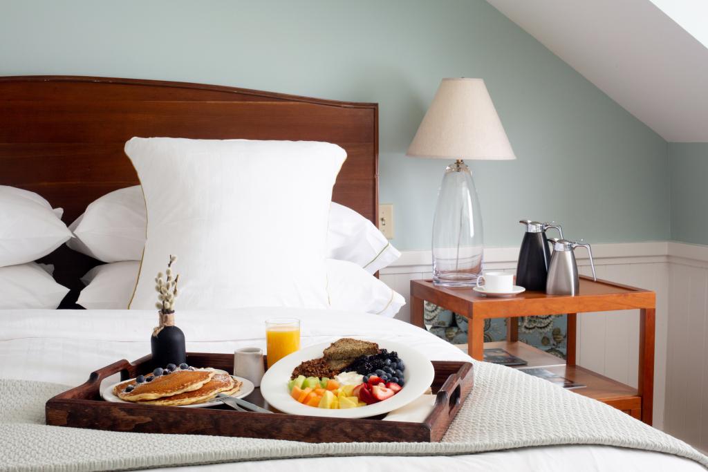 Breakfast in Bed