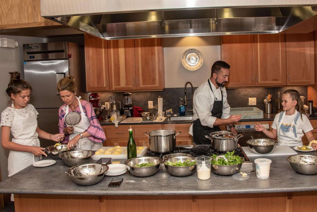 Learning Kitchen