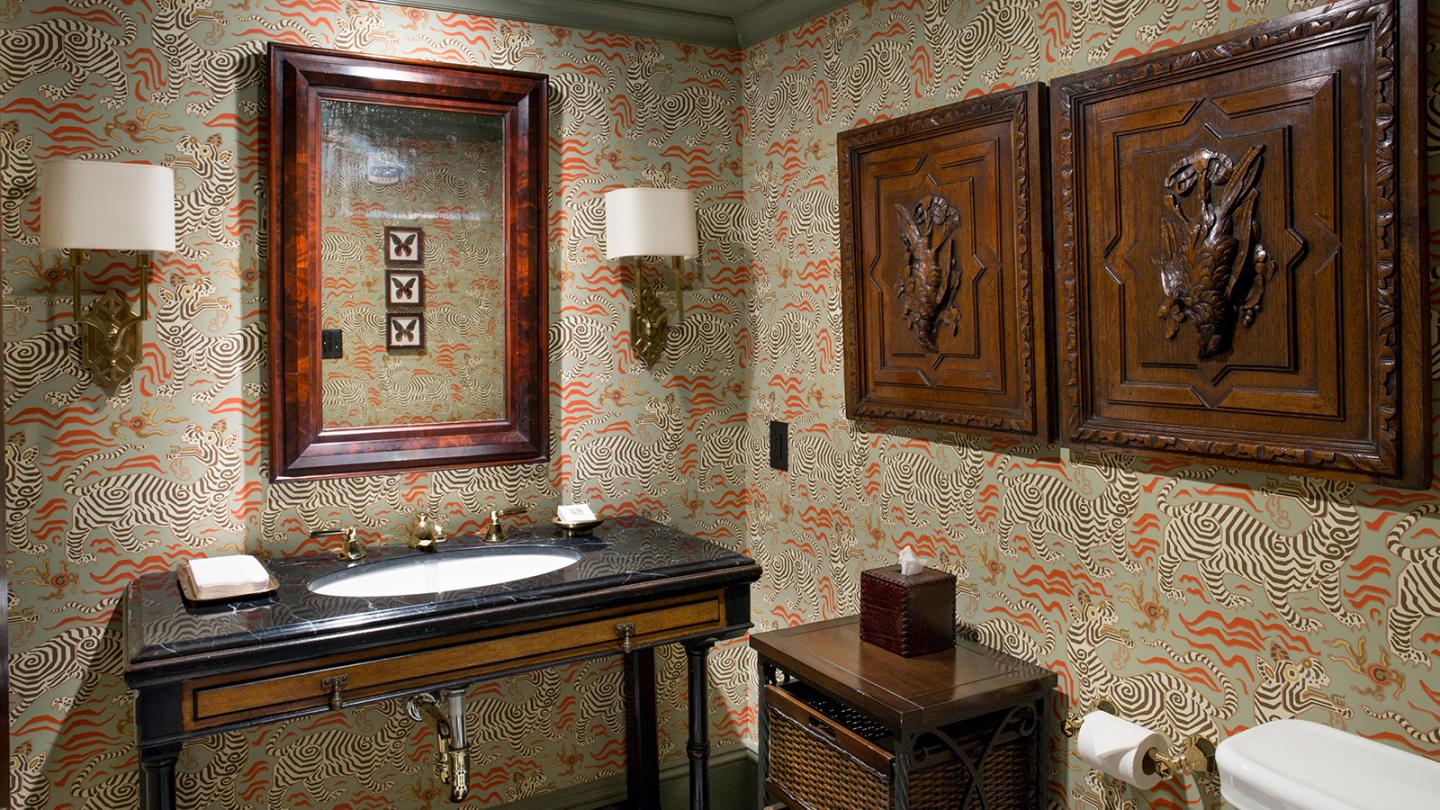 Laurance Suite Bathroom 