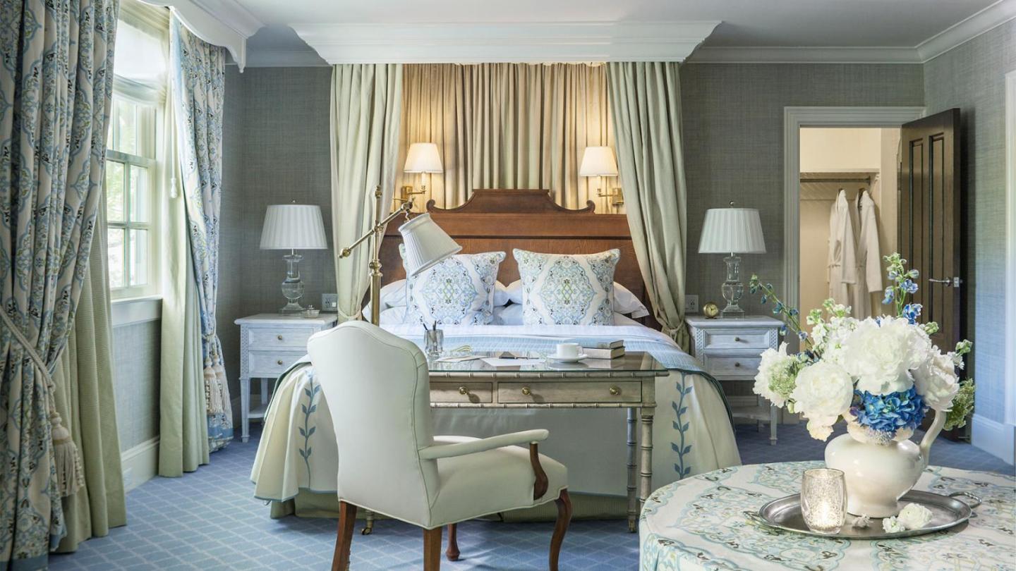 Mary Suite 3