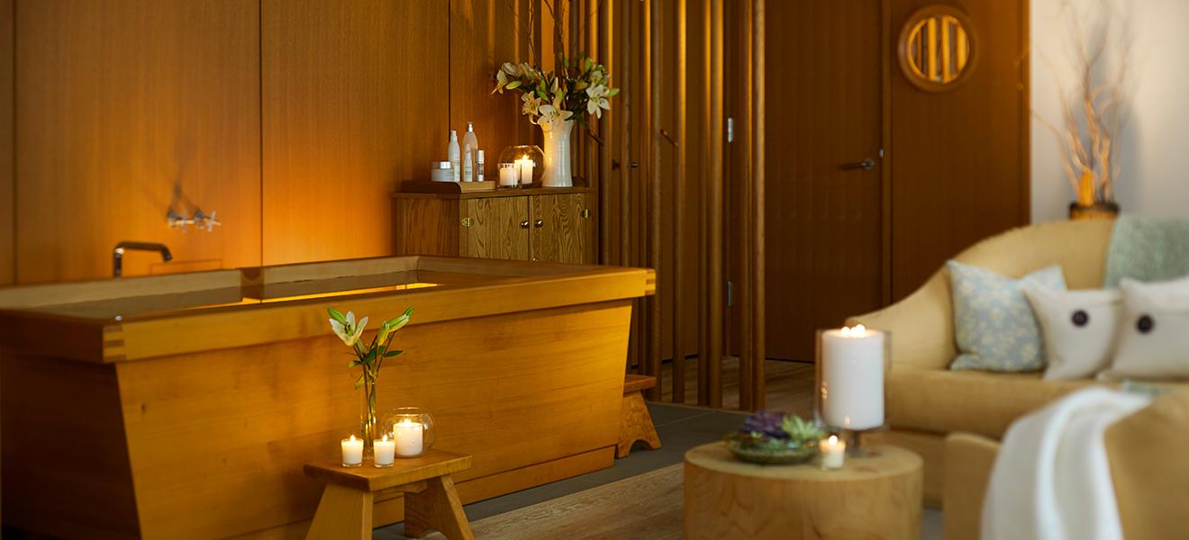Vaulted ceilings, natural light, and intimate therapy rooms create a peaceful ambiance that helps achieve total mind and body relaxation, while personalized spa treatments melt away any last traces of tension.