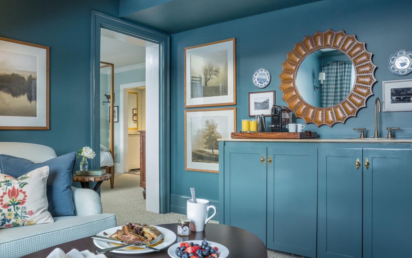 Frederick Billings Suite sitting area