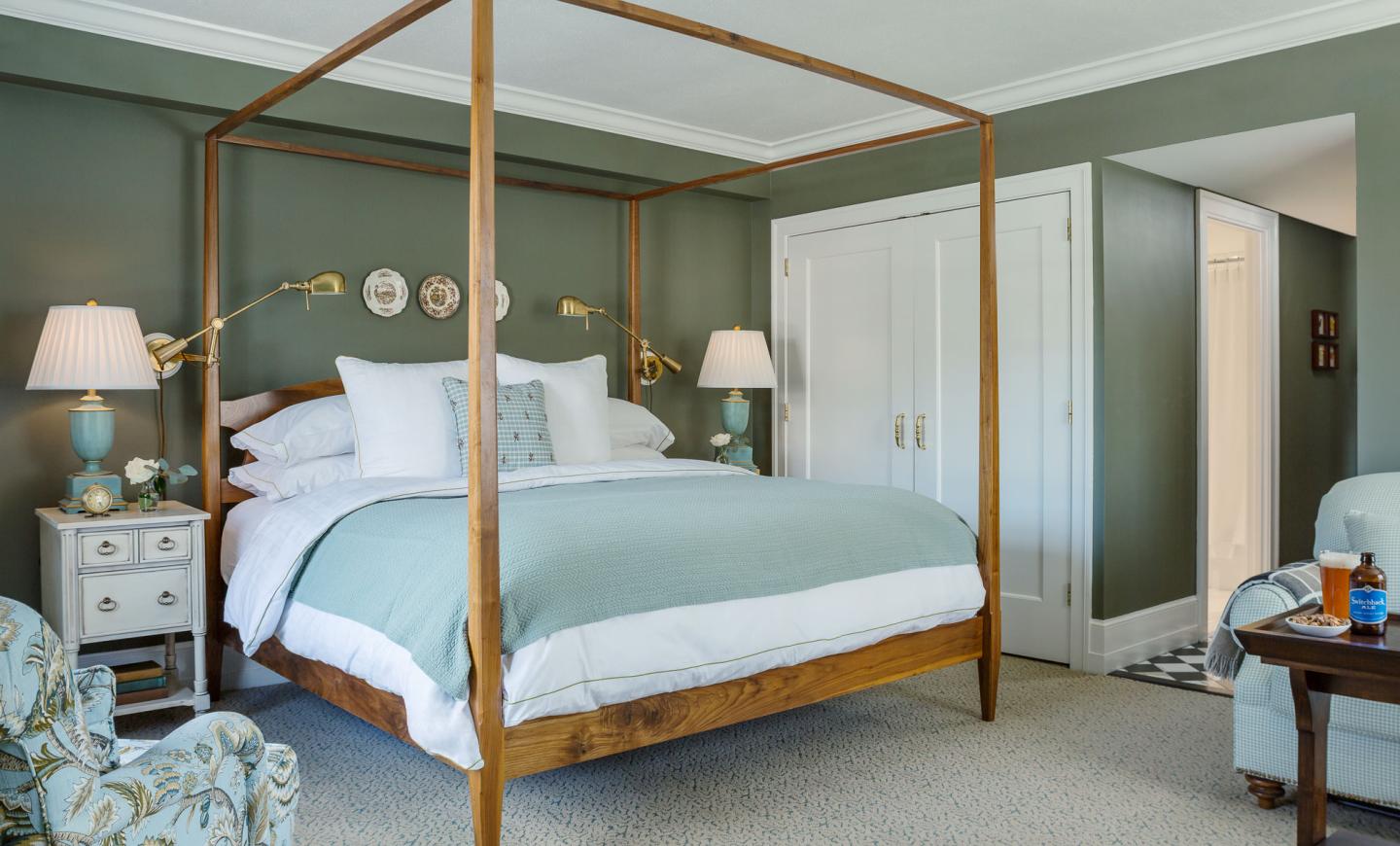 Conservancy Collection Room - Bed