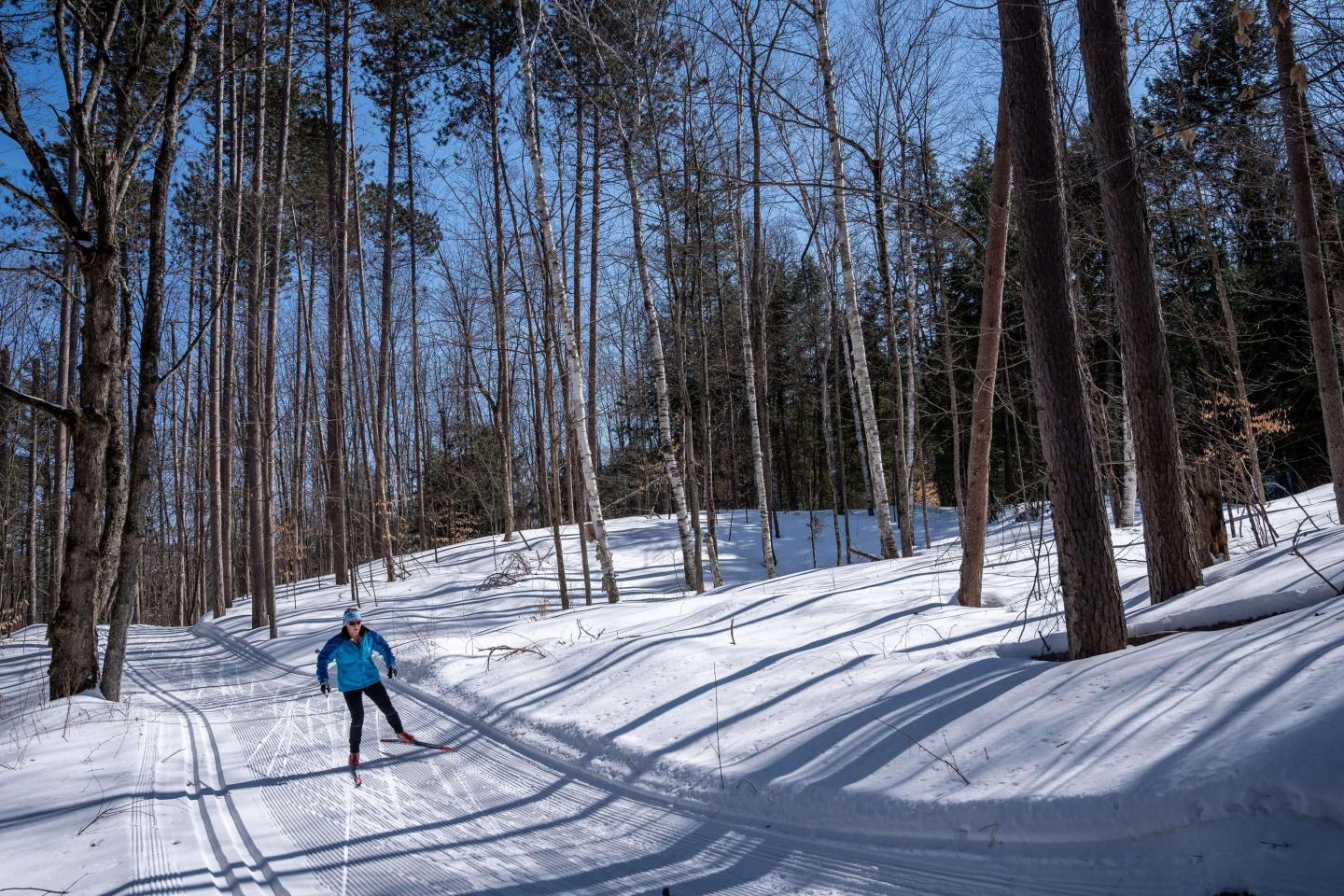 Nordic Skiing & Cross Country Skiing