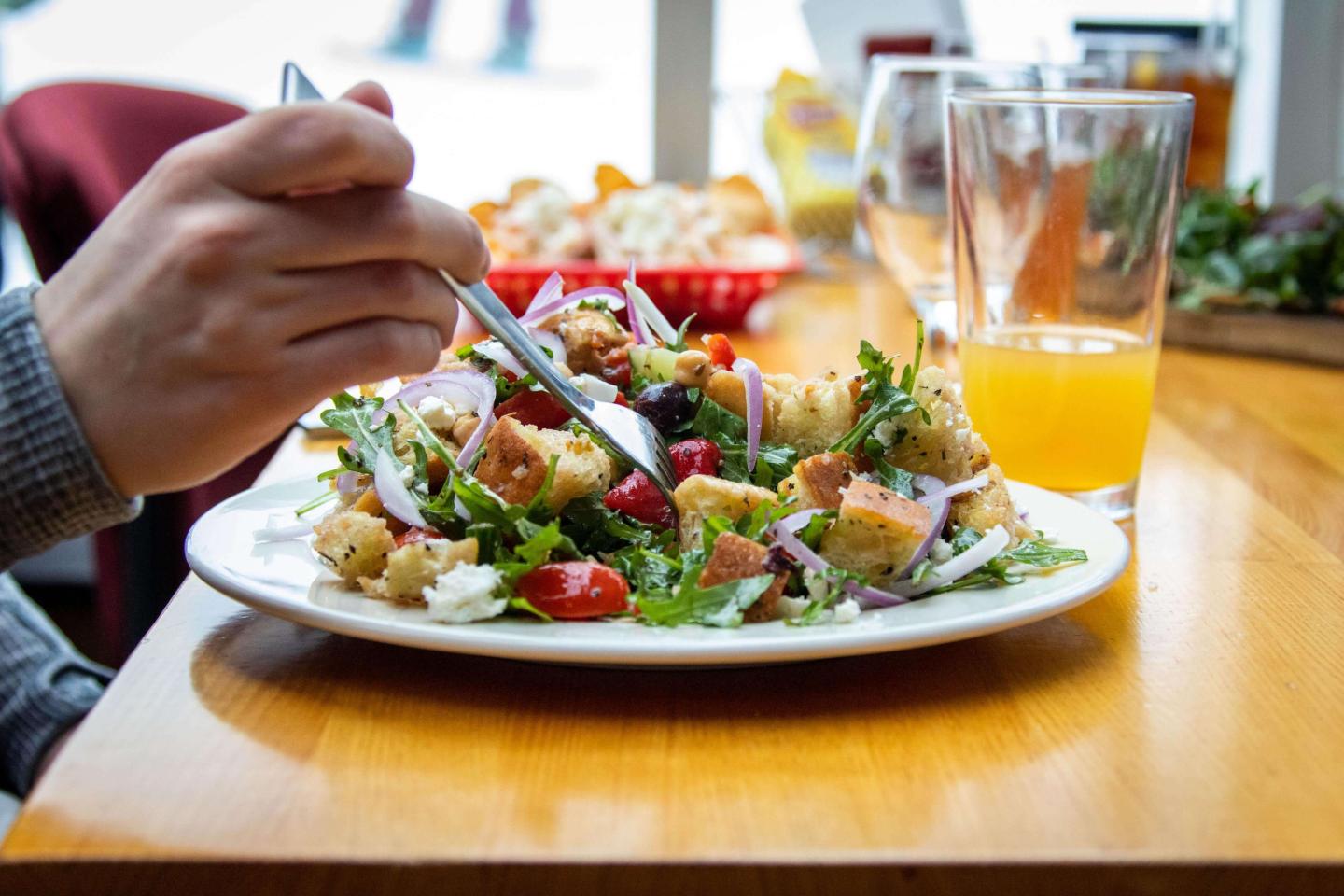 Perley's Pourhouse Dining