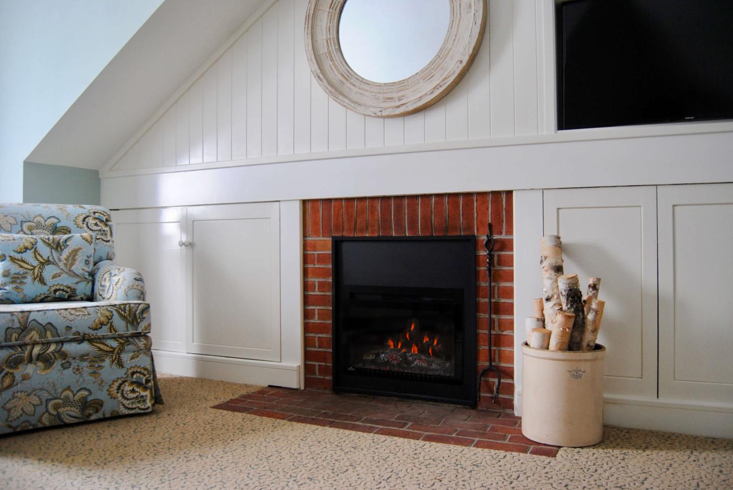 Tavern Suite Fireplace