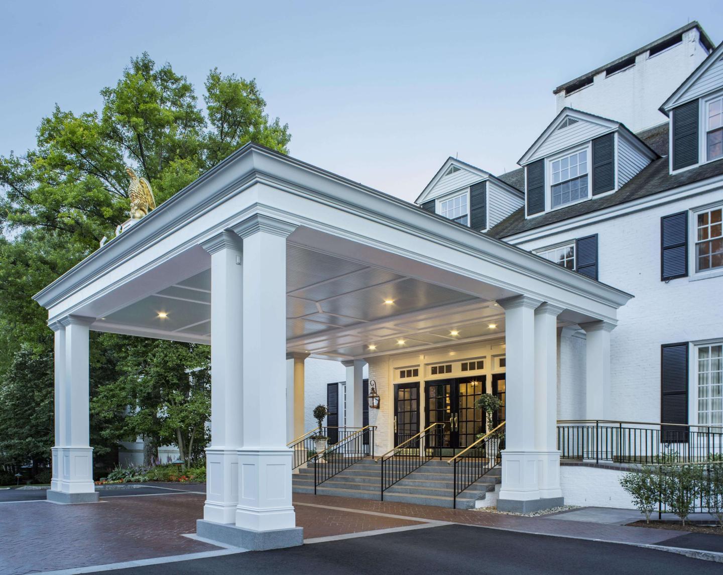 Woodstock Inn & Resort Entrance