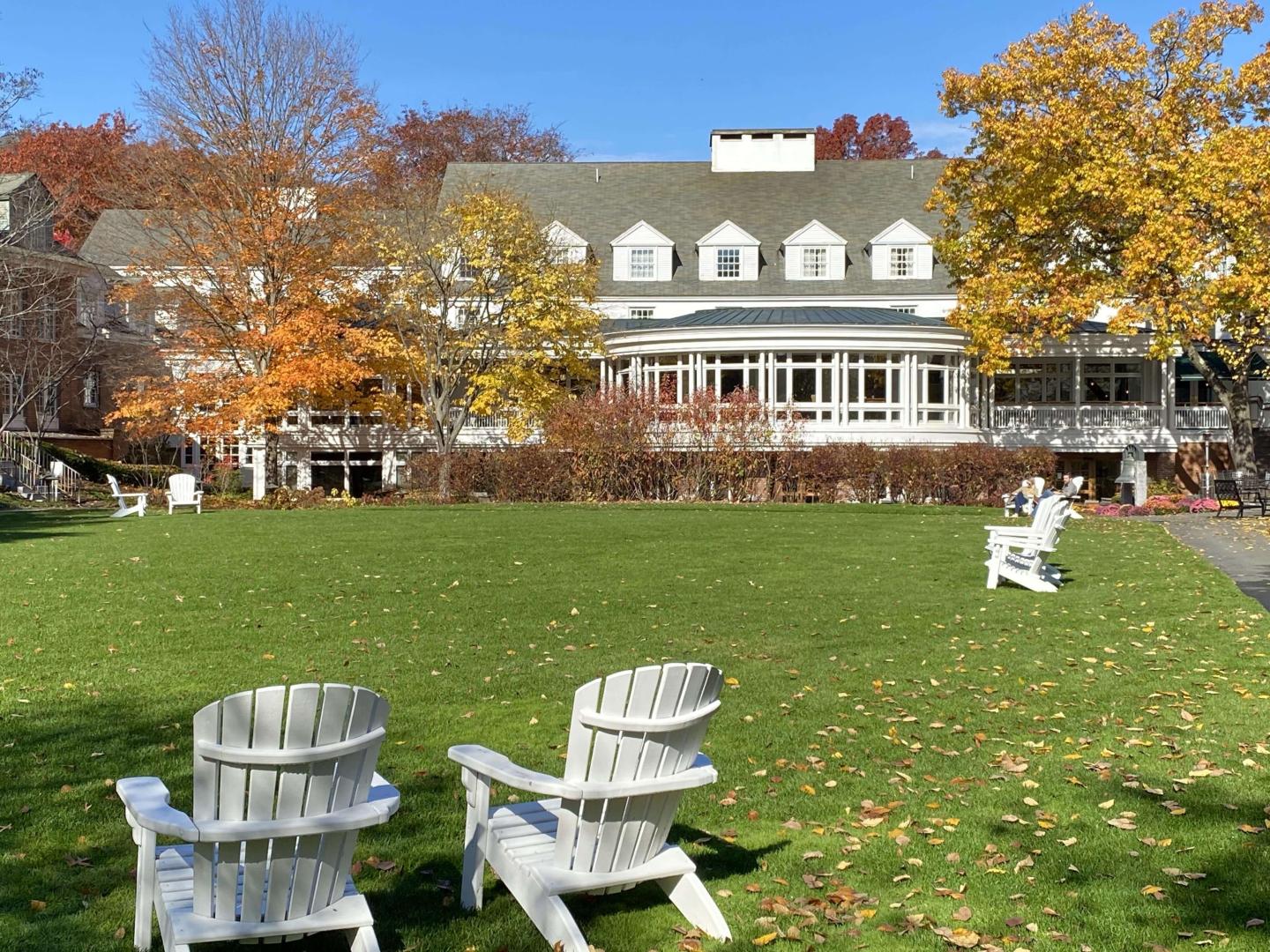 Fall on the Woodstock Inn lawn