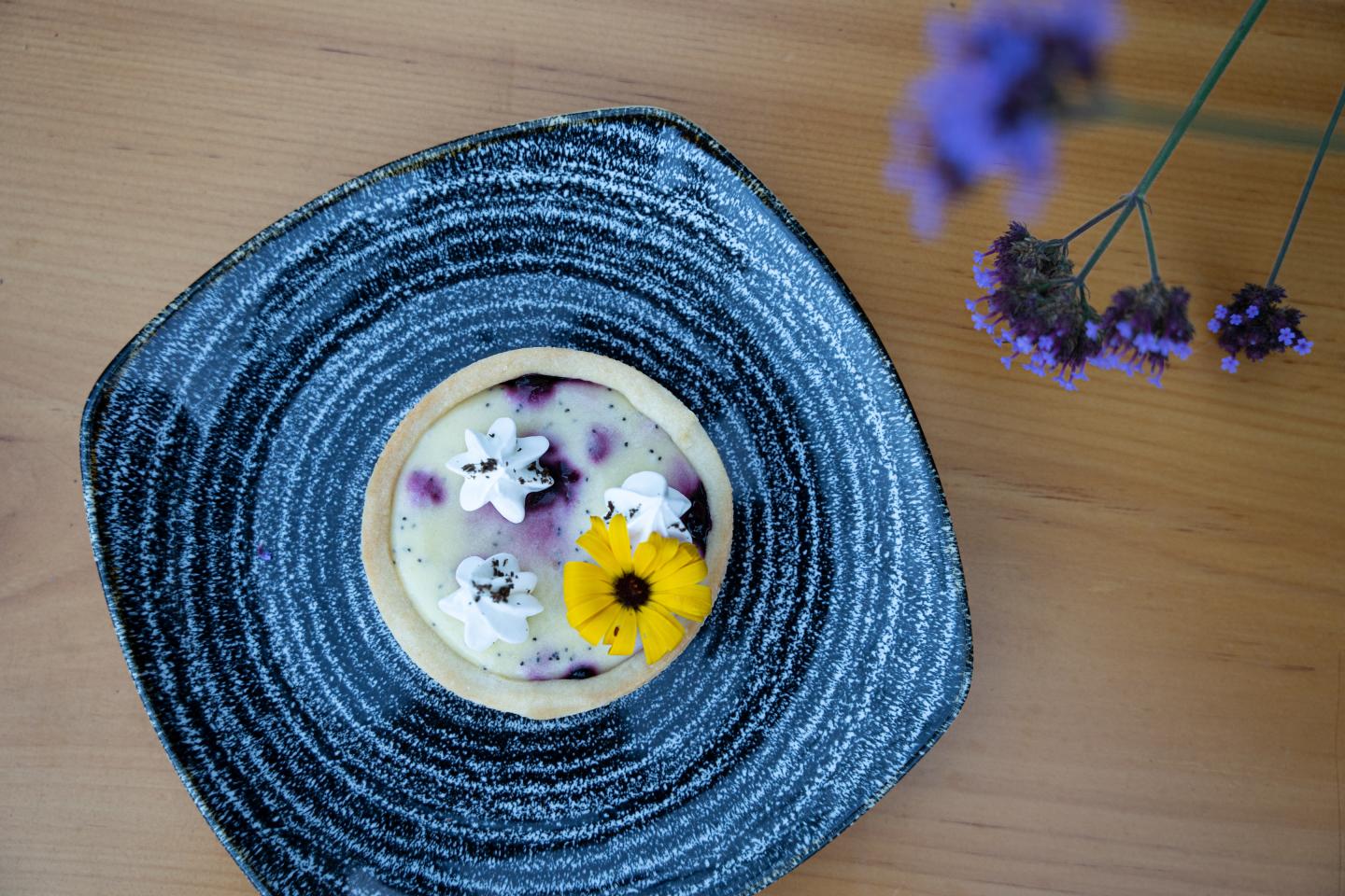 red barns dessert summer tart 