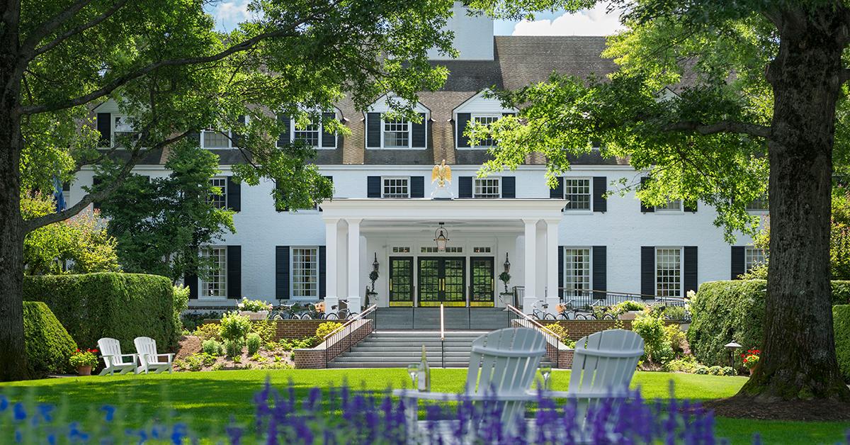 Woodstock Inn & Resort green lawn and Adirondack chairs